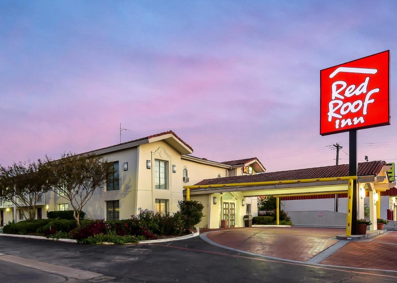 Red Roof Inn Plano Dış mekan fotoğraf