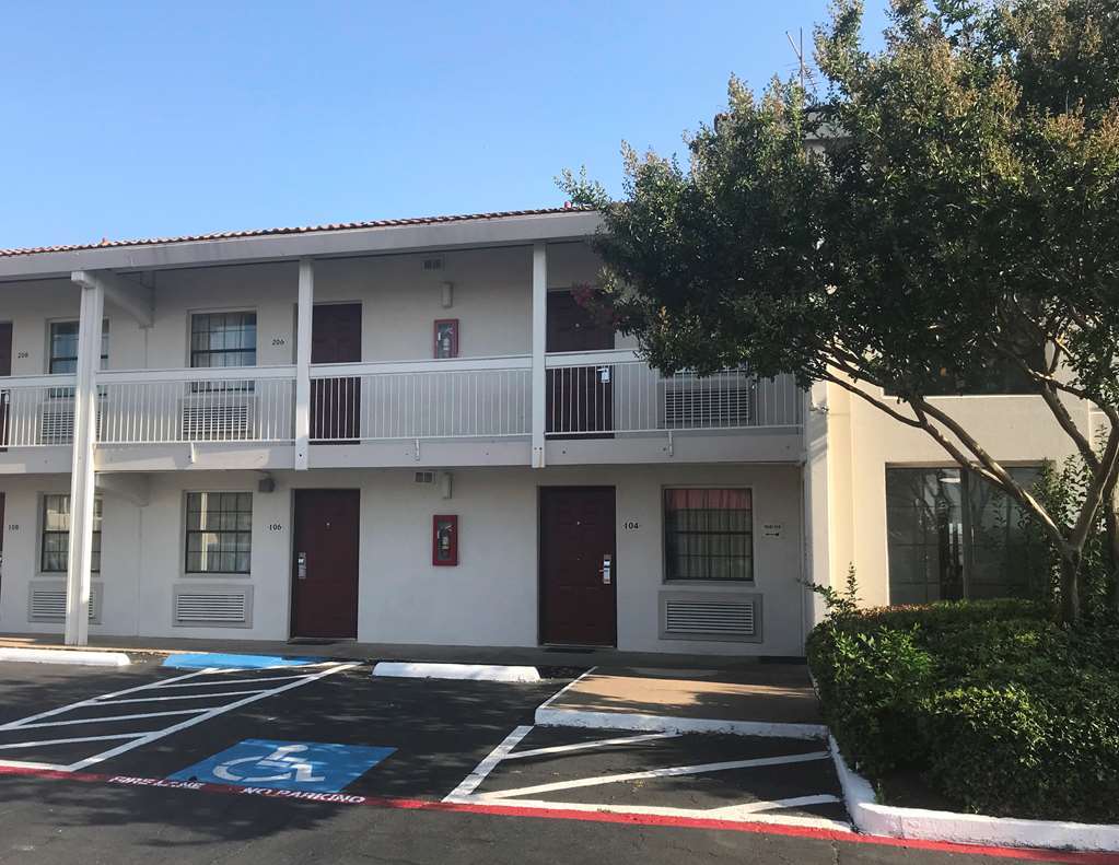 Red Roof Inn Plano Dış mekan fotoğraf